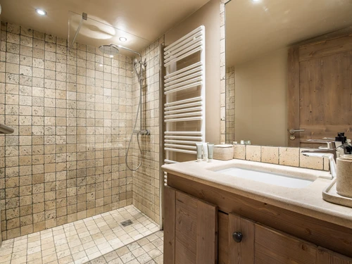 Apartment Courchevel 1850, 2 bedrooms, 4 persons - photo_18578434319