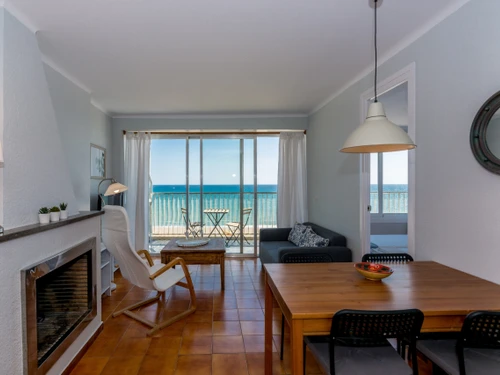 Apartamento Calella, 2 dormitorios, 4 personas - photo_18949374418