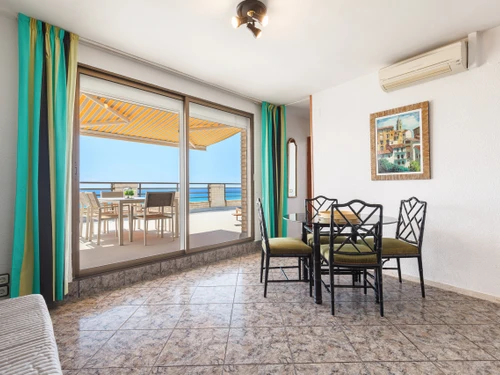 Apartment La Pineda, 2 bedrooms, 4 persons - photo_1011686588246