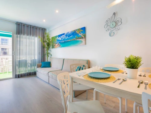 Apartment Salou, 3 bedrooms, 6 persons - photo_1011686588389