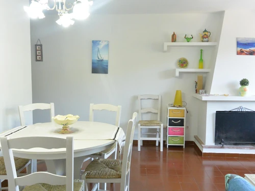 Apartment Pals, 2 bedrooms, 4 persons - photo_19126755633