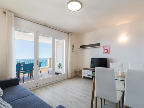 Apartment Salou, 2 bedrooms, 6 persons - photo_1011687118235