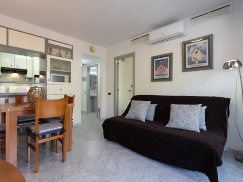 Apartment Salou, 1 bedroom, 4 persons - photo_1011687606822
