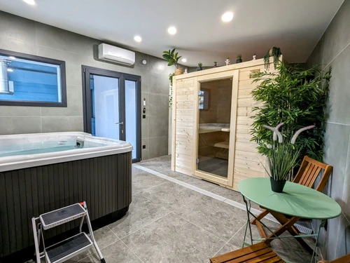 Gasthaus Dommartin-lès-Remiremont, 5 Schlafzimmer, 12 Personen - photo_1011662383532