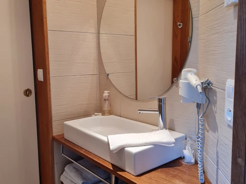 Guestroom Vitry-aux-Loges, 2 pièces, 4 personnes - photo_18801509086