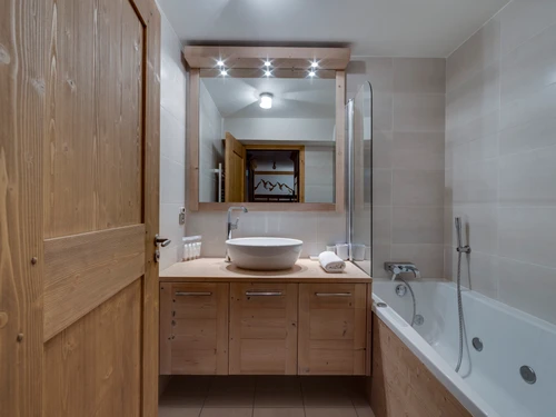 Apartment Val-d'Isère, 1 bedroom, 4 persons - photo_18751846968