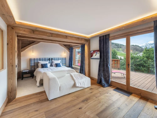 Chalet Méribel, 6 bedrooms, 12 persons - photo_19738062297