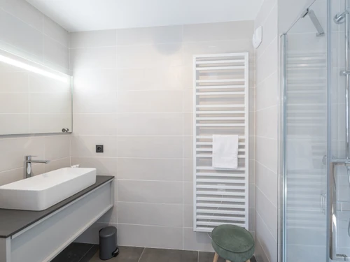 Apartment Huez, 4 bedrooms, 8 persons - photo_1011617752222