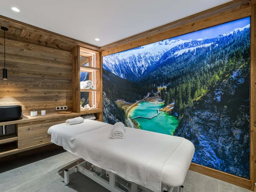 Chalet La Tania, 6 bedrooms, 14 persons - photo_1011179062371