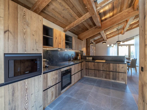 Chalet Courchevel, 4 bedrooms, 12 persons - photo_19284628883