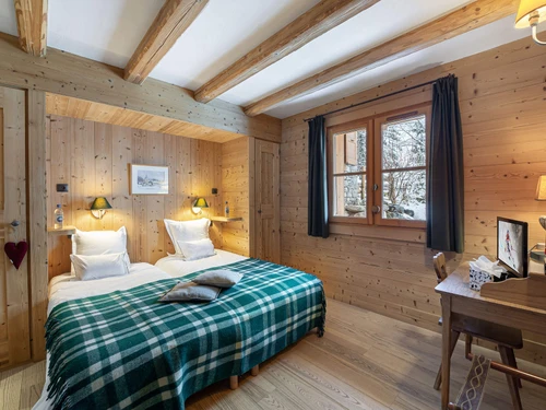 Chalet Courchevel 1550, 5 bedrooms, 12 persons - photo_16089762255