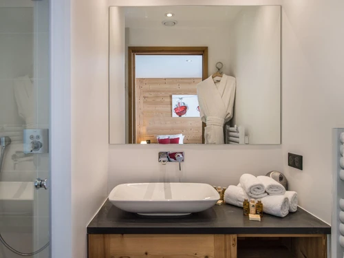 Chalet Courchevel 1550, 4 bedrooms, 10 persons - photo_14894933816