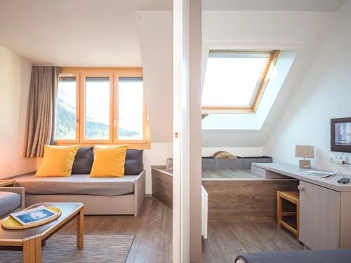 Apartment Chamonix-Mont-Blanc, 1 bedroom, 4 persons - photo_18110853558