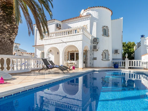 Villa Empuriabrava, 4 Schlafzimmer, 8 Personen - photo_19081737506