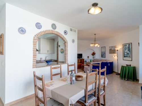 Apartamento Nerja, 2 dormitorios, 4 personas - photo_19081596303