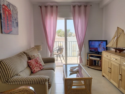 Apartamento Nerja, 2 dormitorios, 4 personas - photo_19081597217