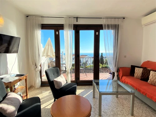 Apartamento Nerja, 2 dormitorios, 4 personas - photo_19081598008