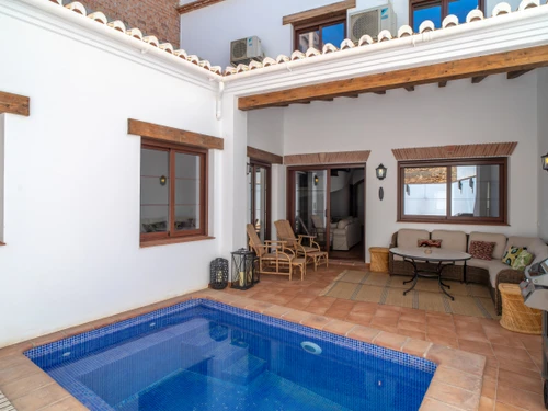 Villa Nerja, 4 bedrooms, 8 persons - photo_19990192796