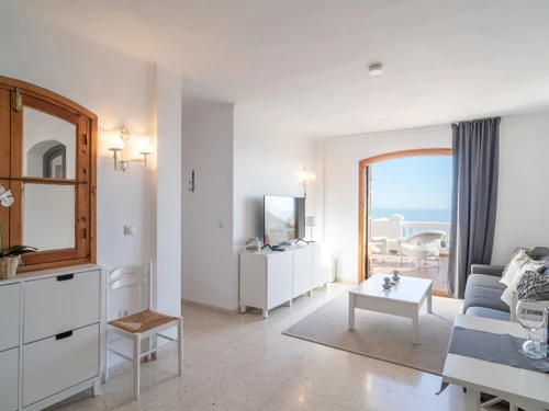 Apartamento Nerja, 2 dormitorios, 4 personas - photo_19981200180