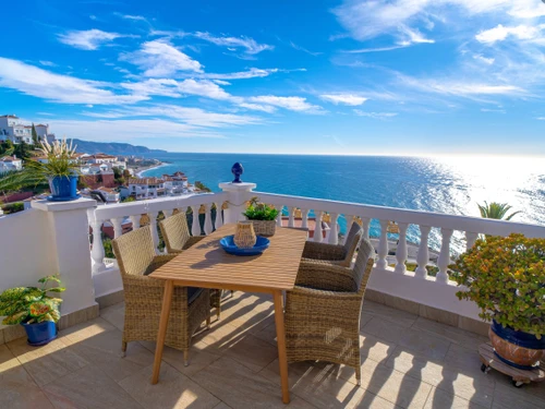 Apartment Nerja, 2 bedrooms, 4 persons - photo_1011386431593