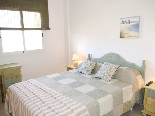 Apartamento Denia, 2 dormitorios, 6 personas - photo_19973230049