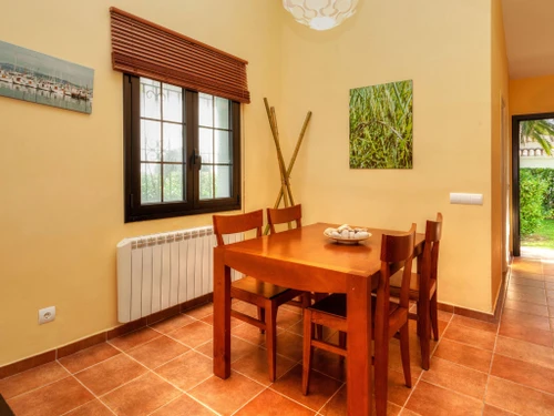 Villa Pals, 2 bedrooms, 4 persons - photo_14668850709