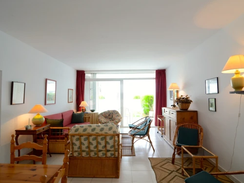 Apartment Pals, 2 bedrooms, 4 persons - photo_18949582905