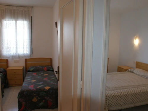 Apartamento L'Escala, 2 dormitorios, 6 personas - photo_18949597253