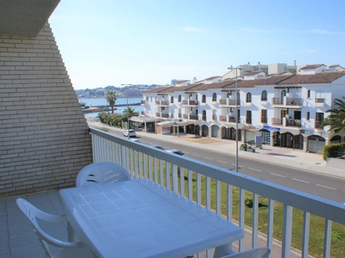 Apartamento L'Escala, 2 dormitorios, 6 personas - photo_18949597253