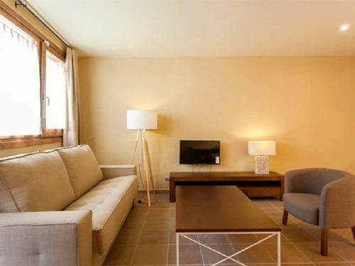 Apartment Pals, 2 bedrooms, 6 persons - photo_18949607658