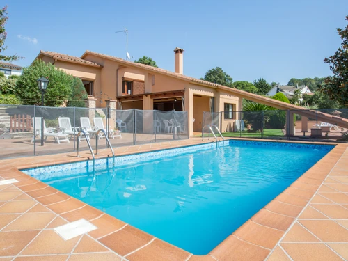 Villa Lloret de Mar, 4 bedrooms, 8 persons - photo_18949669770