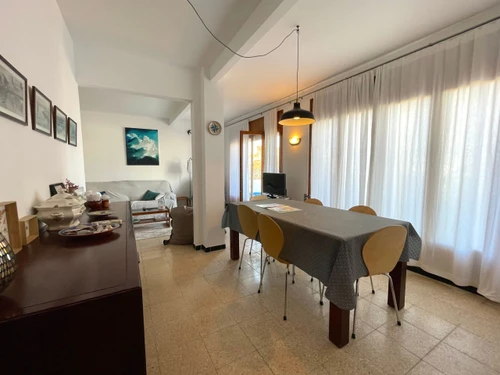 Apartamento L'Escala, 4 dormitorios, 8 personas - photo_18949608540