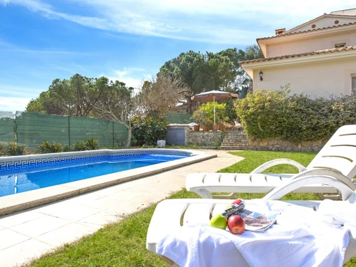 Villa Lloret de Mar, 3 Schlafzimmer, 6 Personen - photo_18949631344