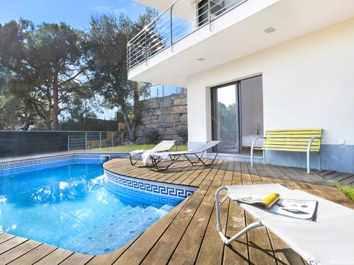 Villa Lloret de Mar, 4 bedrooms, 8 persons - photo_18949631428