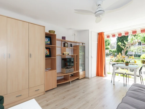 Apartment Salou, 1 bedroom, 3 persons - photo_1011694898529