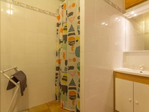 Guestroom Chaudenay-le-Château, 1 pièce, 2 personnes - photo_1011695235447