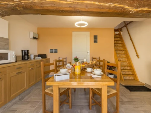 Guestroom Châtellenot, 1 pièce, 5 personnes - photo_1011695235913