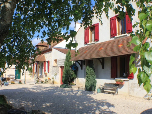 Guestroom Longecourt-en-Plaine, 1 pièce, 3 personnes - photo_1011695236797