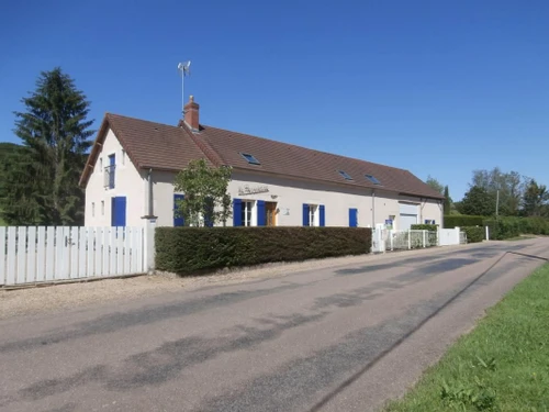 Guestroom Montigny-aux-Amognes, 1 pièce, 2 personnes - photo_1011695241922
