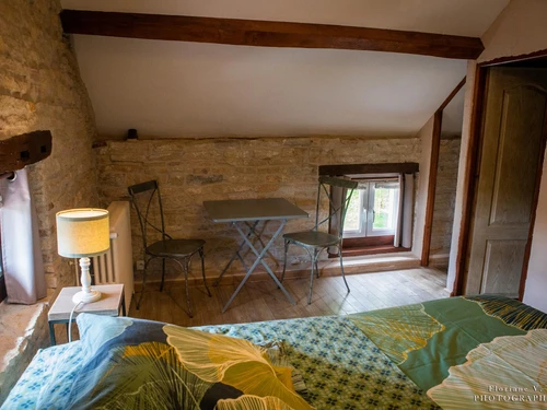 Guestroom Labergement-Foigney, 1 pièce, 2 personnes - photo_1011695247288