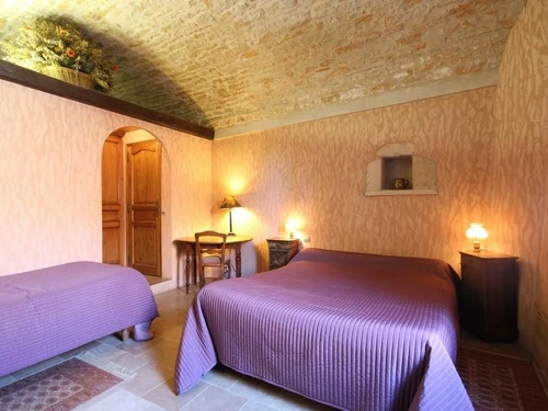 Guestroom Aignay-le-Duc, 1 pièce, 2 personnes - photo_1011695248106