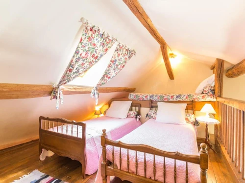 Guestroom Époisses, studio flat, 3 persons - photo_1011695250115