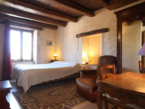 Guestroom Aignay-le-Duc, 1 pièce, 2 personnes - photo_1011695253267