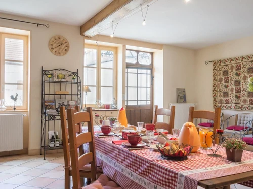 Guestroom La Rochepot, 1 pièce, 2 personnes - photo_1011695255356