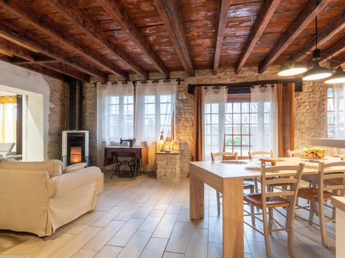 Guestroom Marigny-lès-Reullée, 1 pièce, 4 personnes - photo_1011695256517