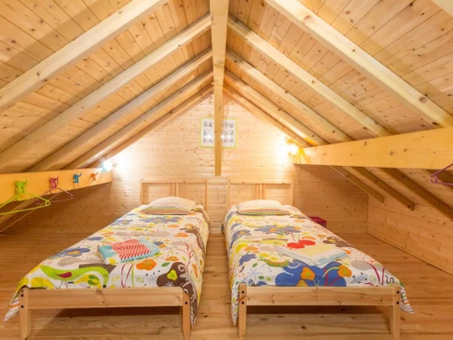 Guestroom Venarey-les-Laumes, 1 pièce, 4 personnes - photo_1011695257686