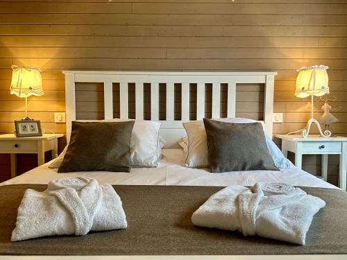 Guestroom Venarey-les-Laumes, 1 pièce, 4 personnes - photo_1011695257686