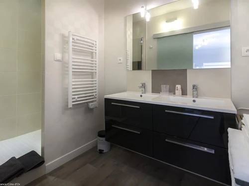 Guestroom Chenôve, studio flat, 4 persons - photo_1011695262482