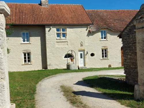 Gîte Ampilly-les-Bordes, 6 pièces, 12 personnes - photo_1011695273789