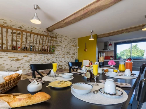 Guestroom Magny-Lormes, 1 pièce, 2 personnes - photo_1011695278986